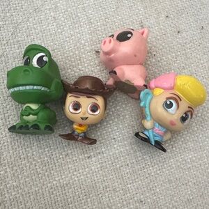 Disney dorables set of 4 Toy Story
